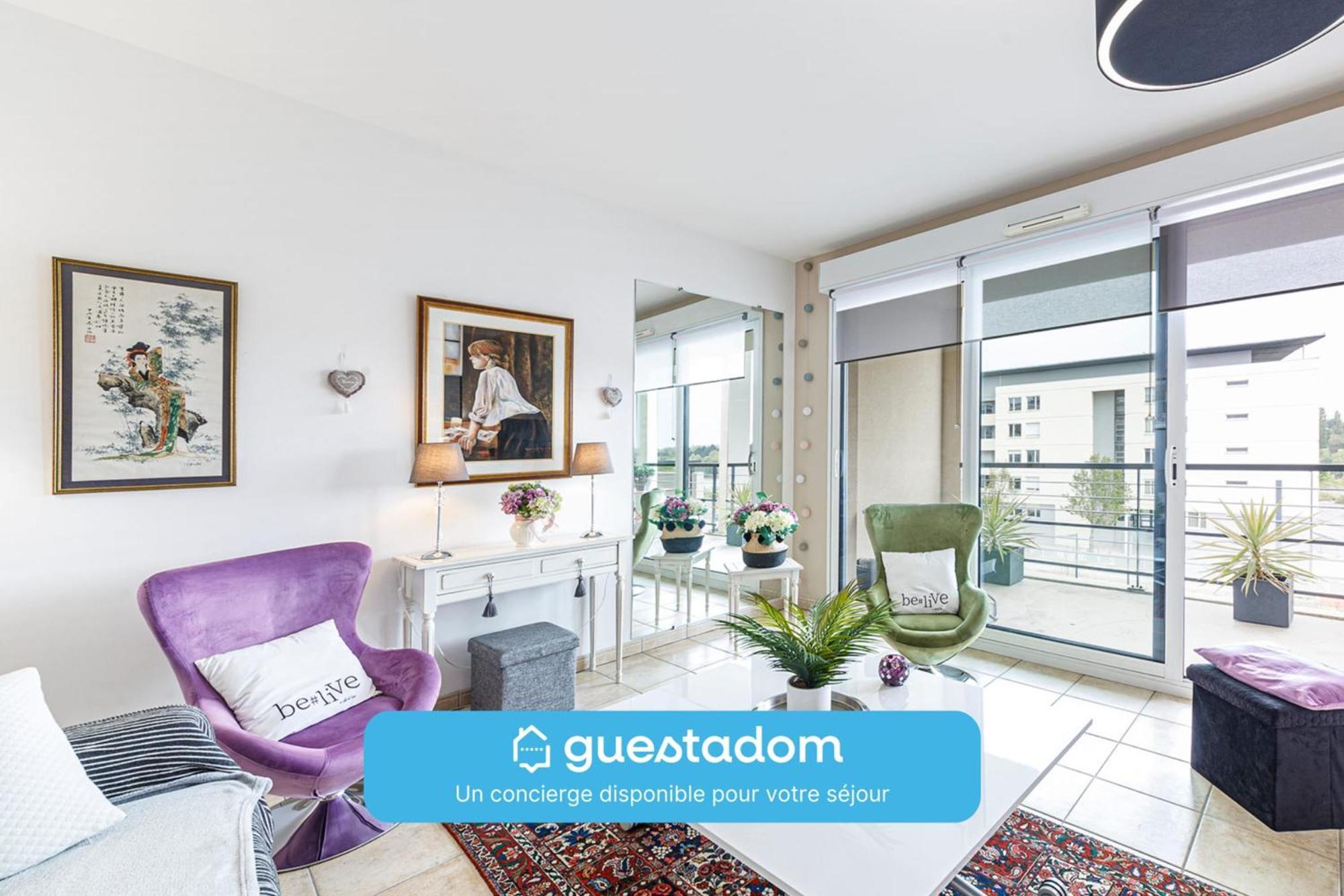 Ferienwohnung L'Aragon Wifi Balcon Vue La Maine Angers Exterior foto